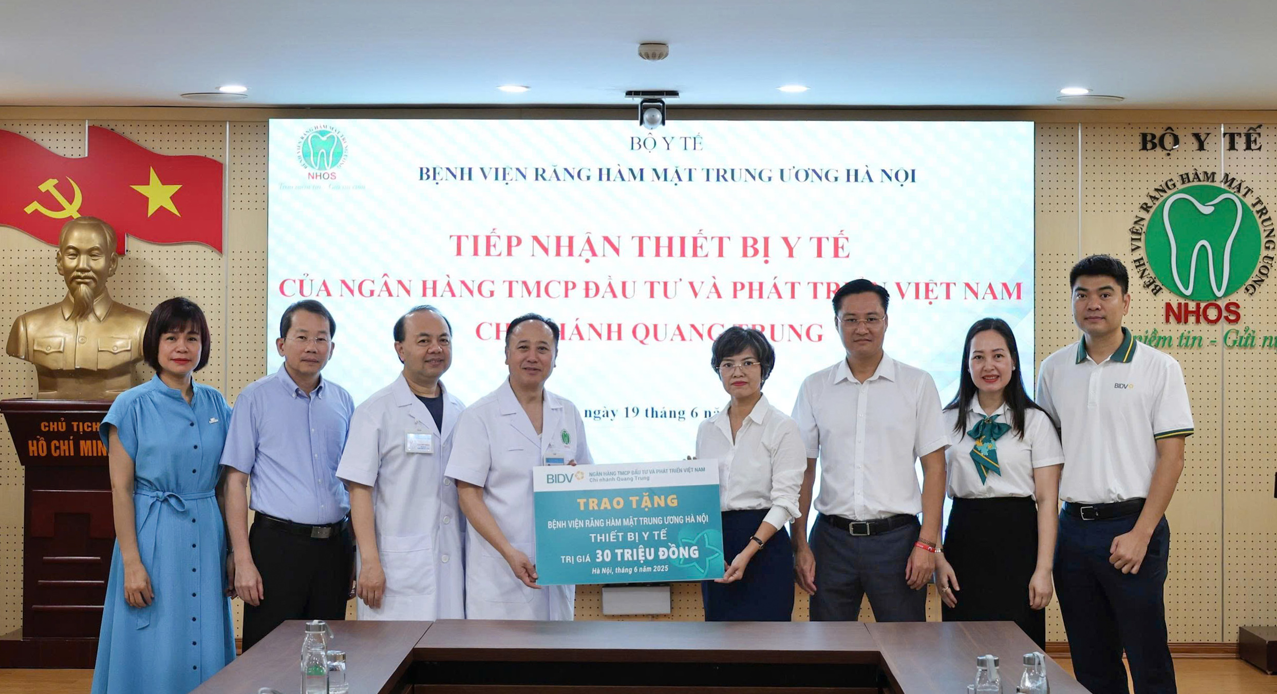 TIẾP NHẬN THIẾT BỊ Y TẾ CỦA NGÂN HÀNG  TMCP ĐẦU TƯ VÀ PHÁT TRIỂN VIỆT NAM – CHI NHÁNH QUANG TRUNG 